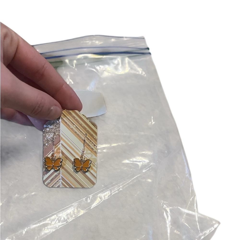 Small orange butterfly 🦋 earrings